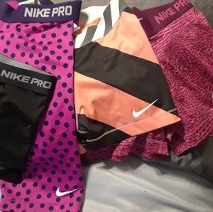 Guc Lot Nike Pro Combat shorts